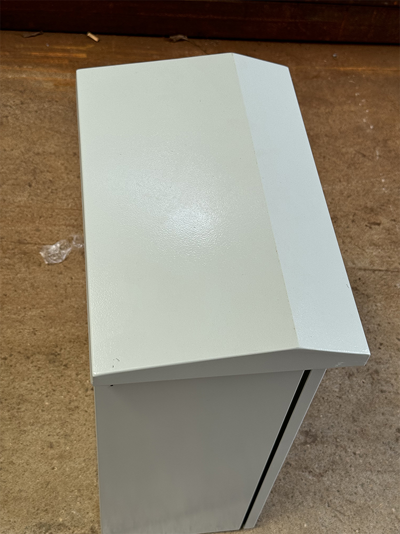 waterproof box IP65.jpg